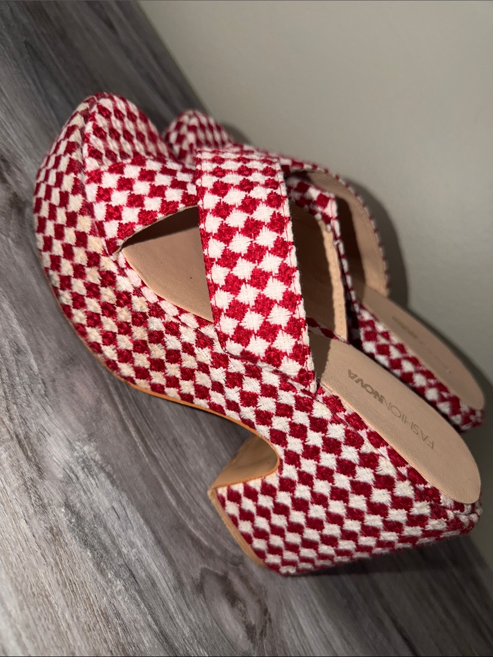Women Picnic bow heels